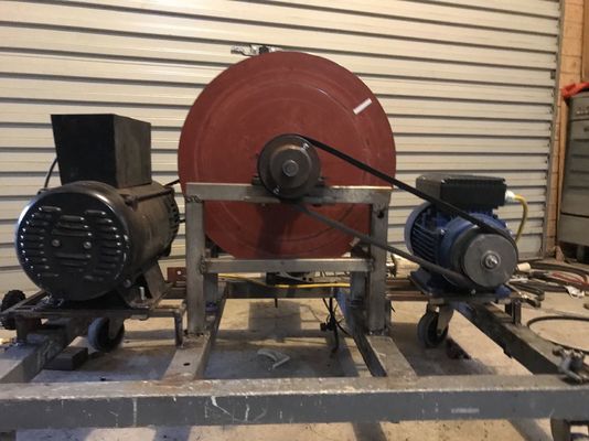 ซื้อ เครื่องทำเหมืองแร่หรือชิ้นส่วนอะไหล่รถบรรทุกมู่เล่เหล็กหล่อสีดำธรรมดา online manufacture