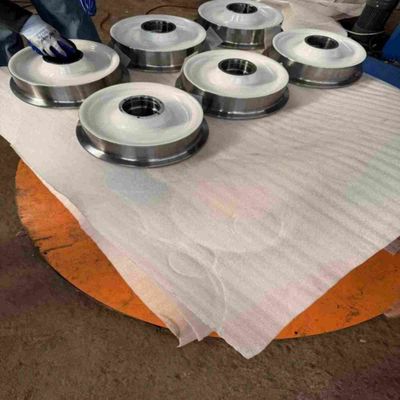 ซื้อ วงล้อรถยนต์กลมเหล็กเหล็กสแตนเลสโกหกสําหรับการป้องกันการกัดกรองสูงสุด ในสีดําหรือเงิน online manufacture